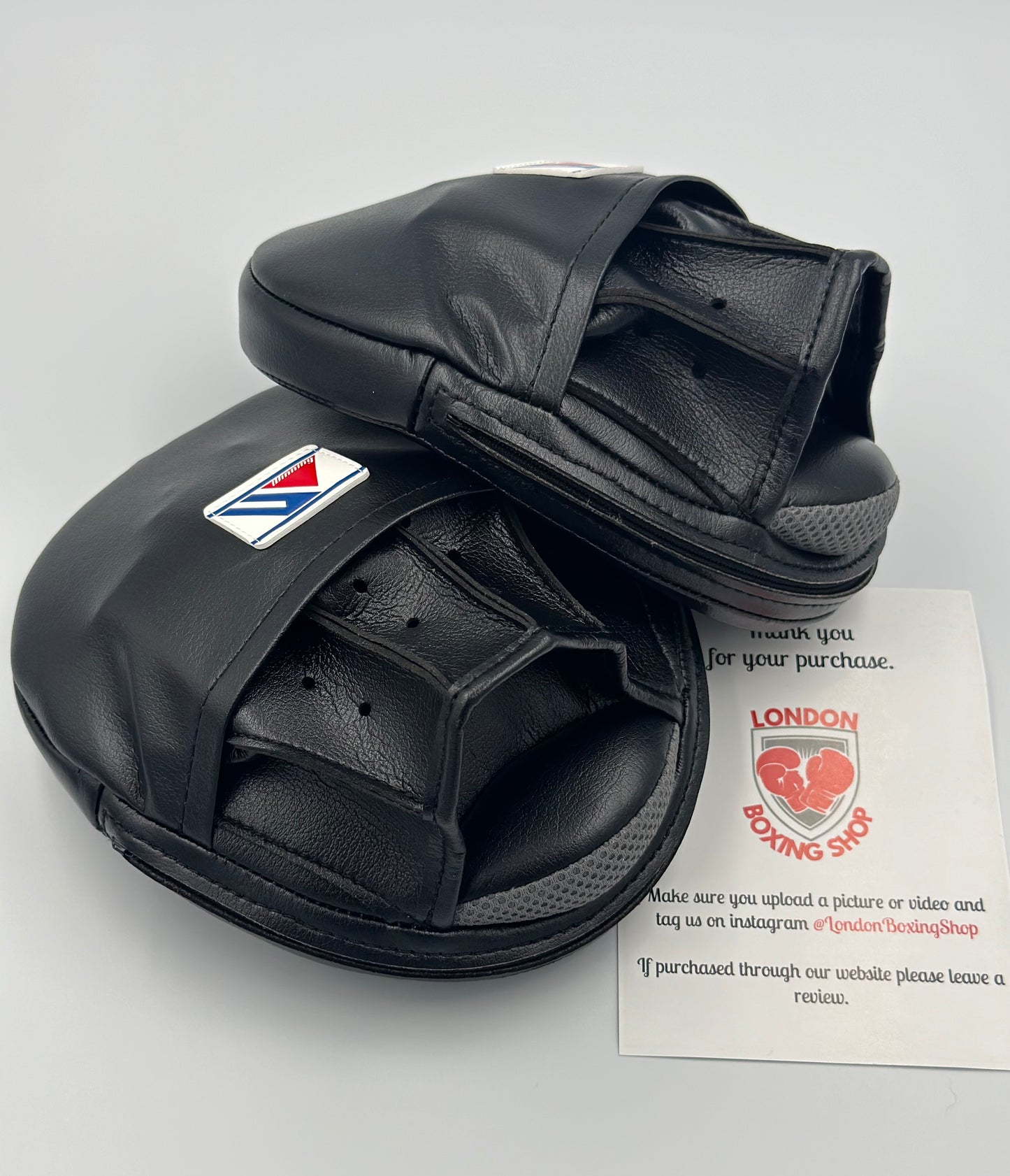 Black Roach Pads