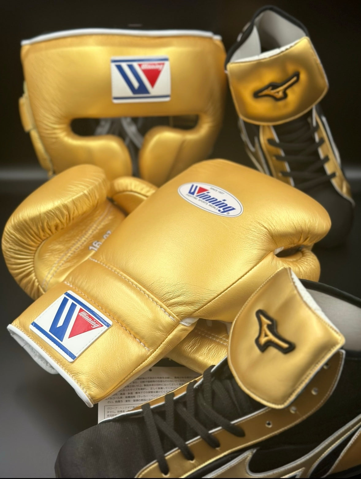 Gold Custom Winning Sparring Gloves