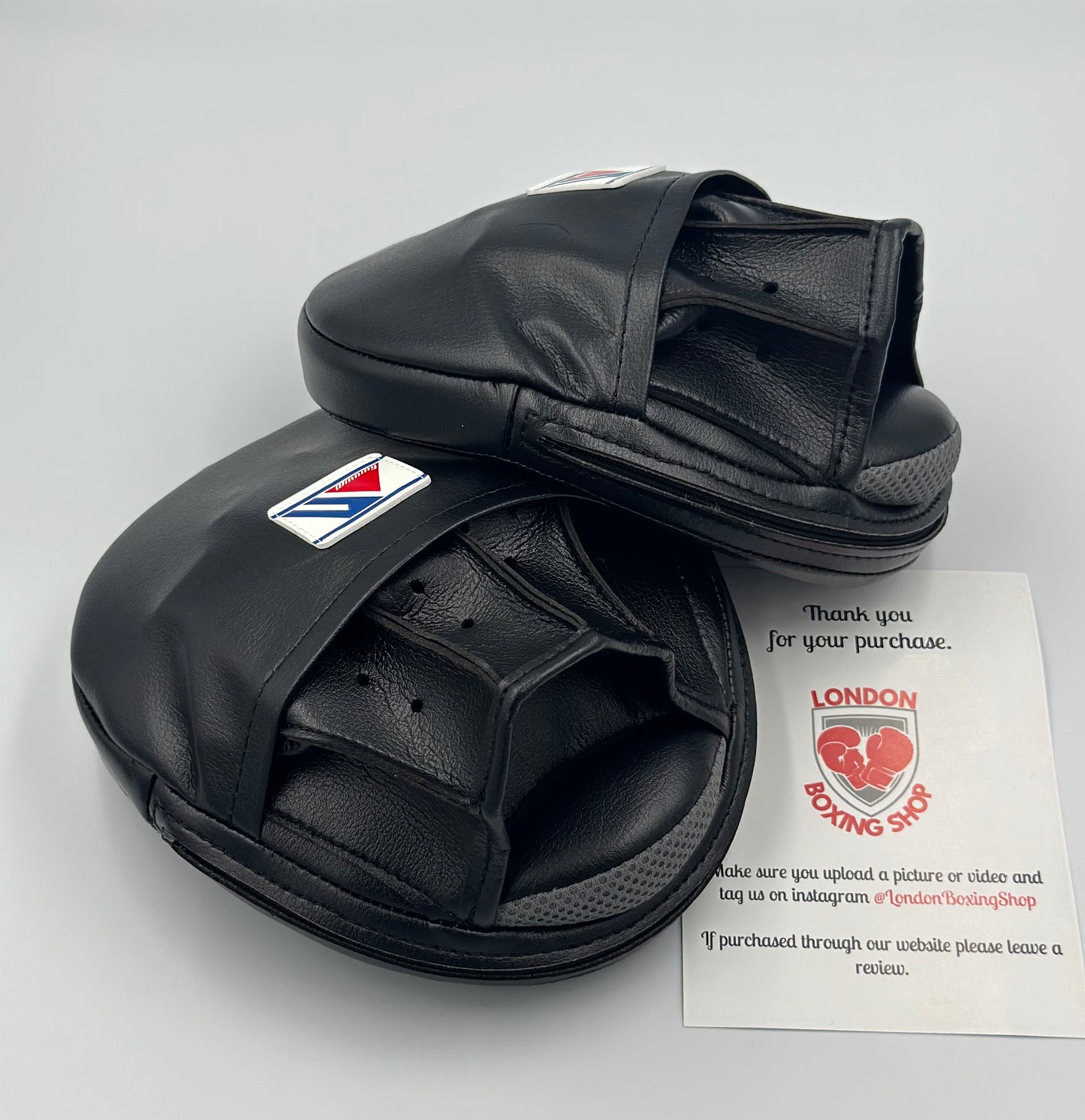 Black Roach Pads