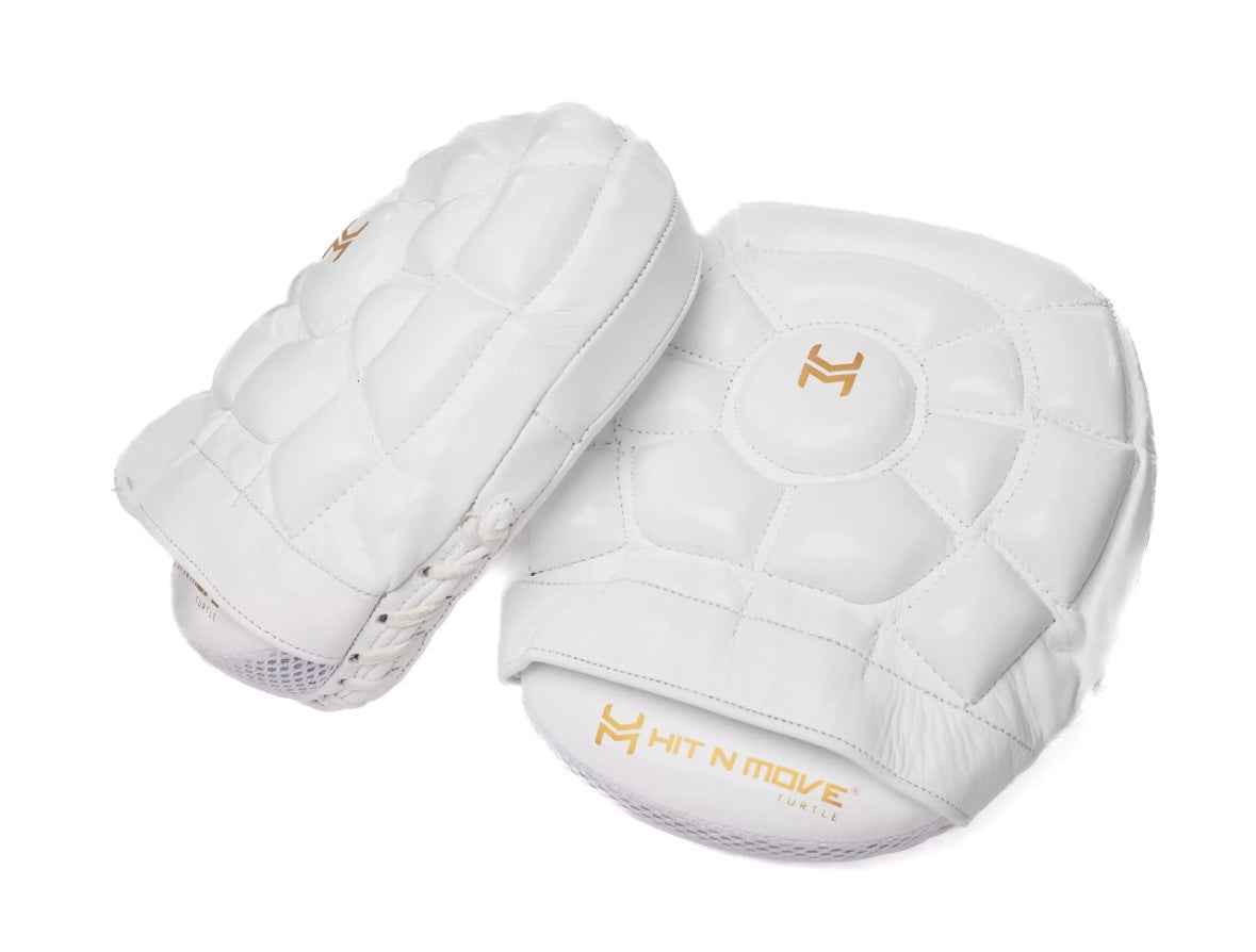 Hit N Move Curved Micro Turtle White (Firm-Thin-Flat)